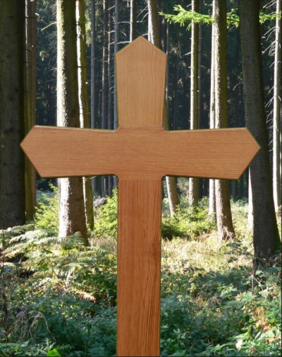 grave cross art. 2024