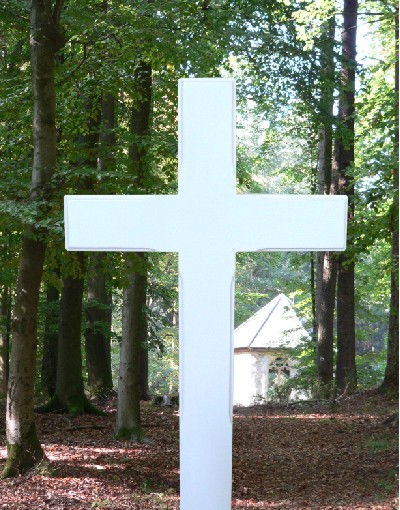 grave cross art. 2028